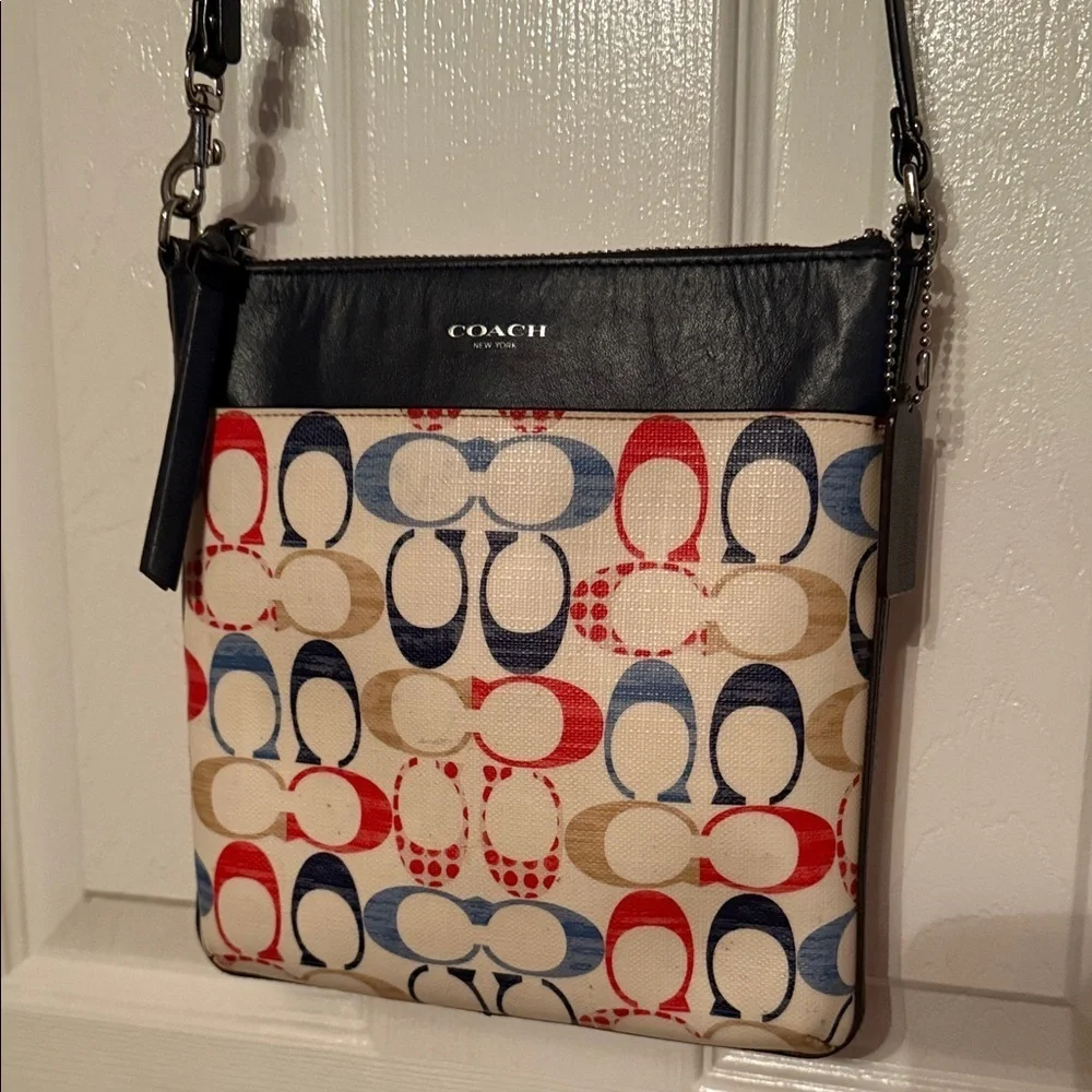 Coach Mini Lillie Carryall Crossbody Bag